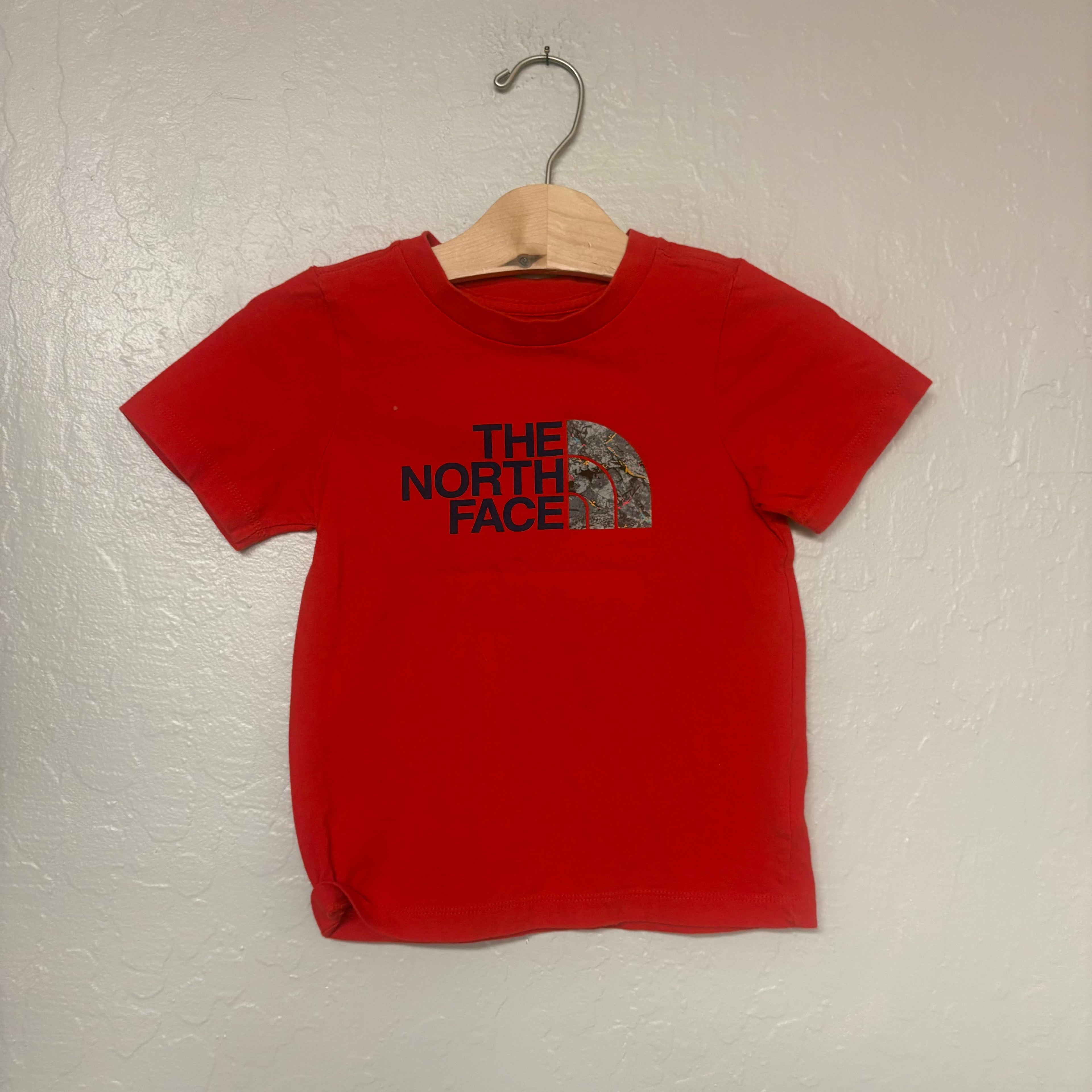 the north face boys’ red tee 4Y