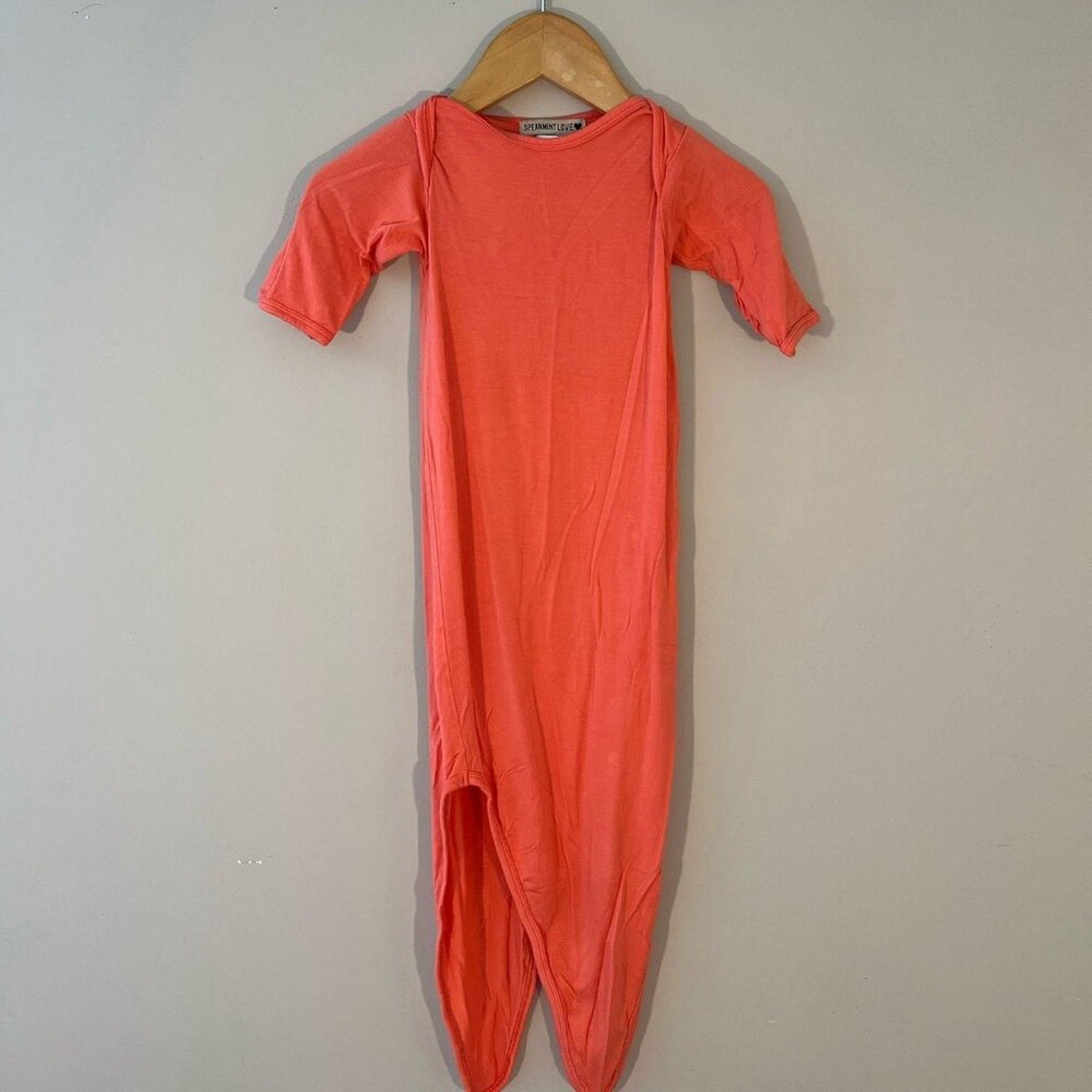 spearmintlove coral knotted gown 0-3M