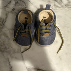 baby gap blue crib shoes 3-6M