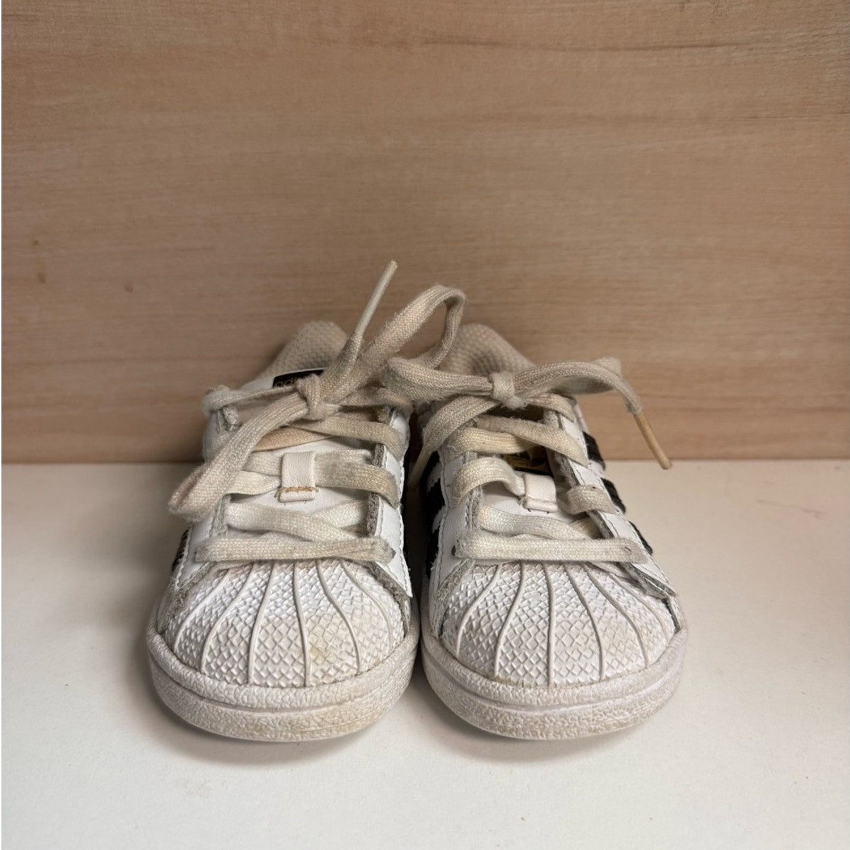 adidas kids white superstars sneakers 4c
