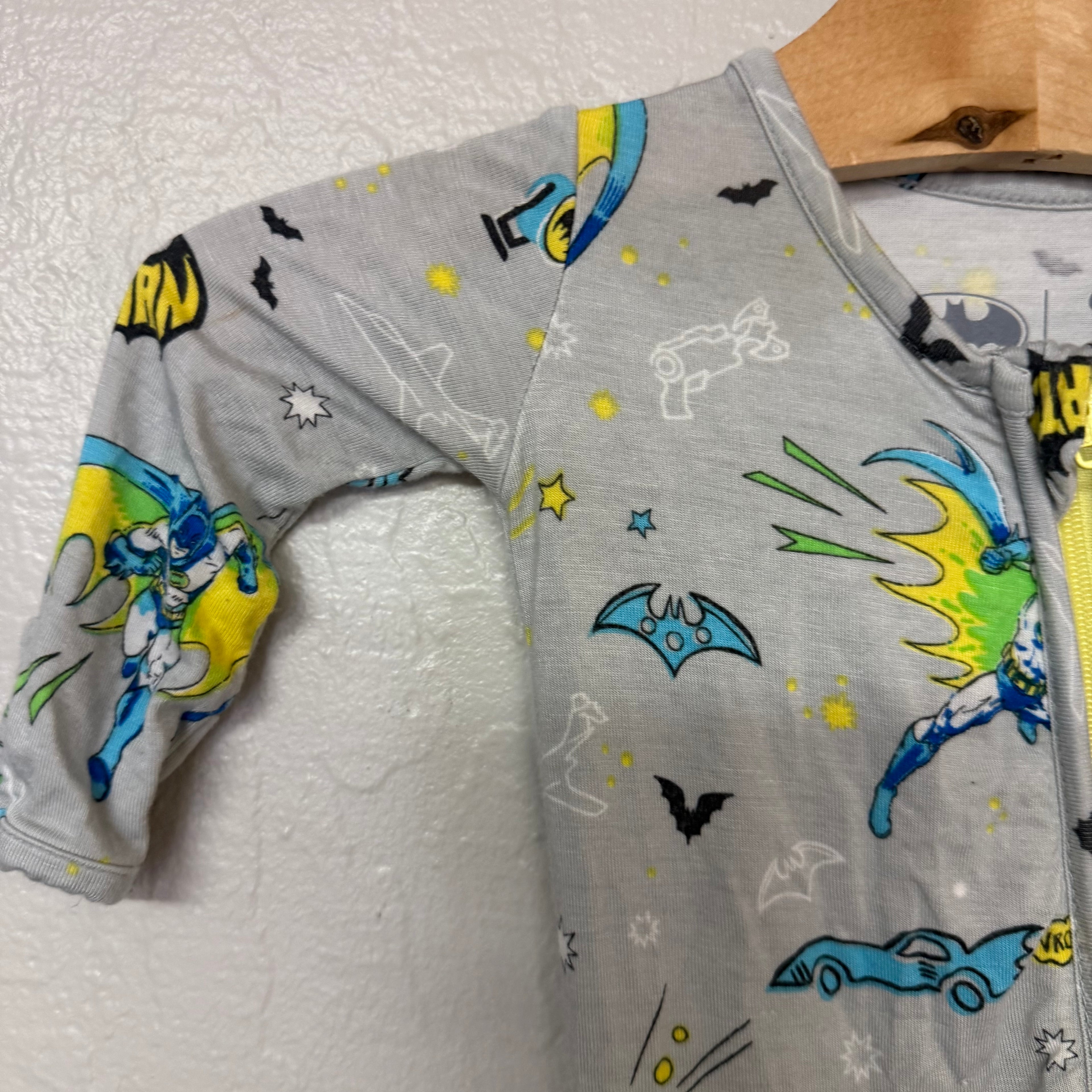 bellabu bear bamboo batman footie 0-3M