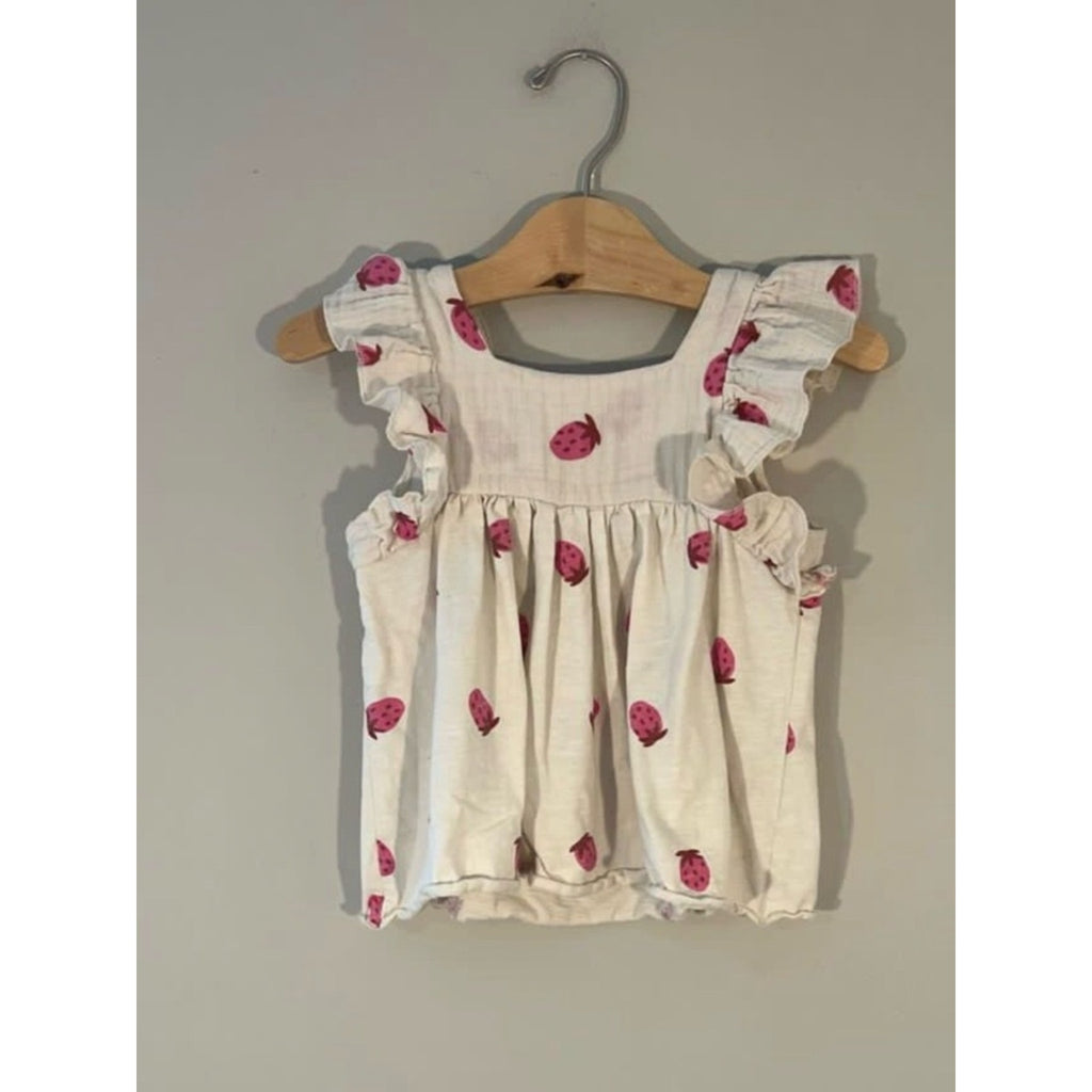 zara girls' strawberry top 4-5Y