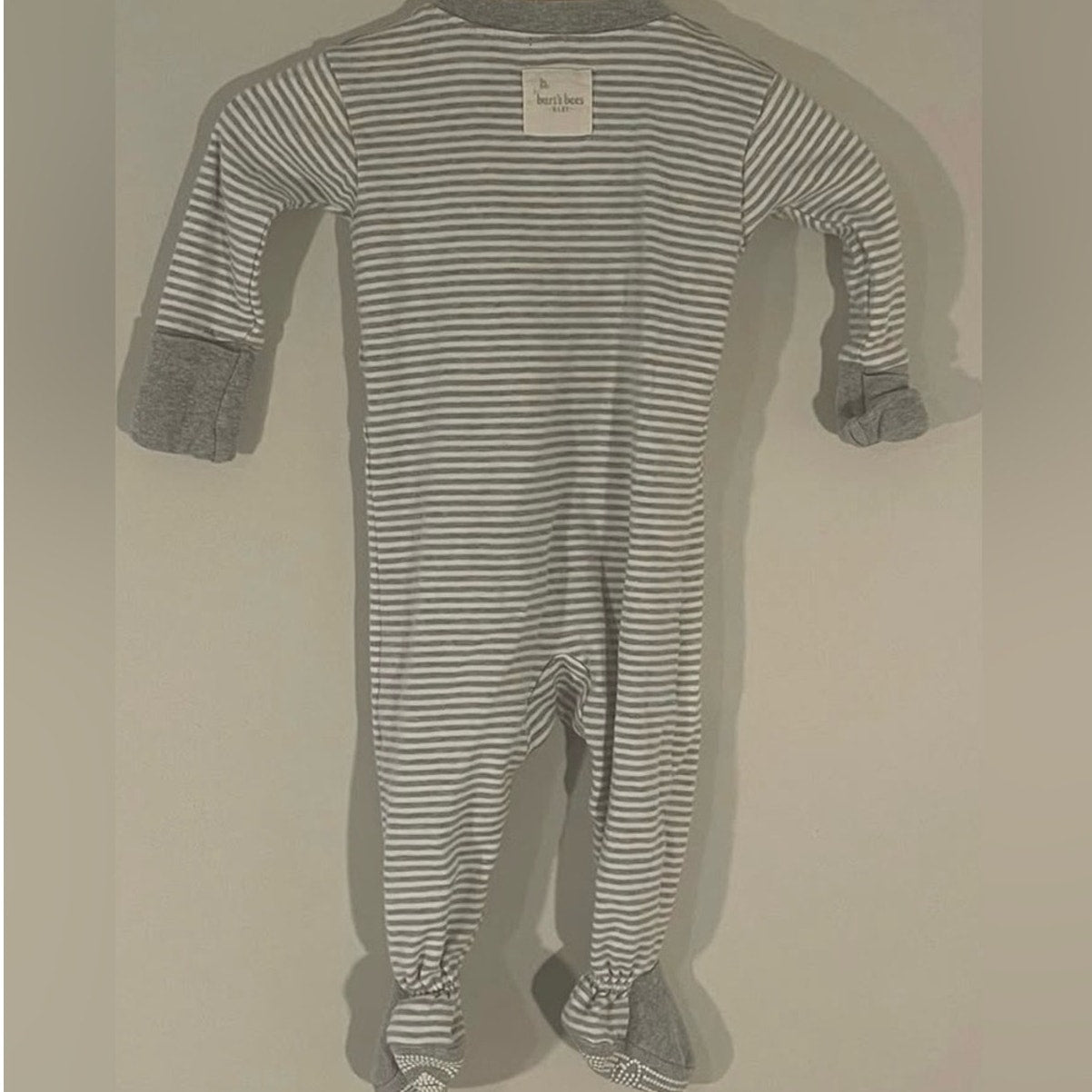 burt's bees baby gray stripe footie 0-3M