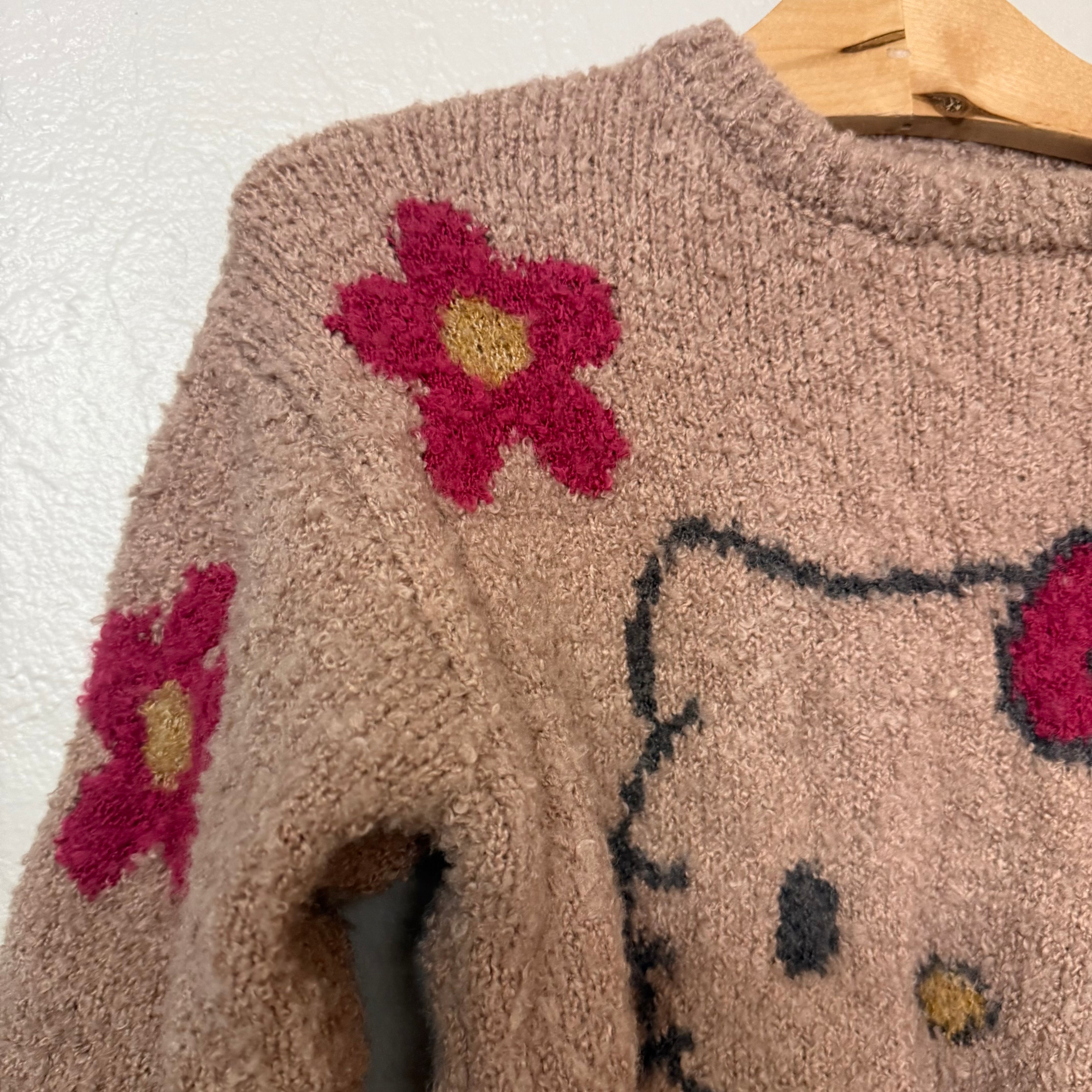 zara hello kitty sweater 6Y