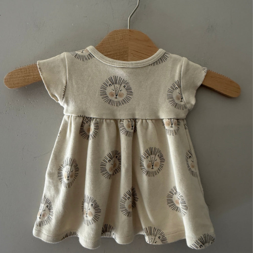 quincy mae cream lion dress 0-3M