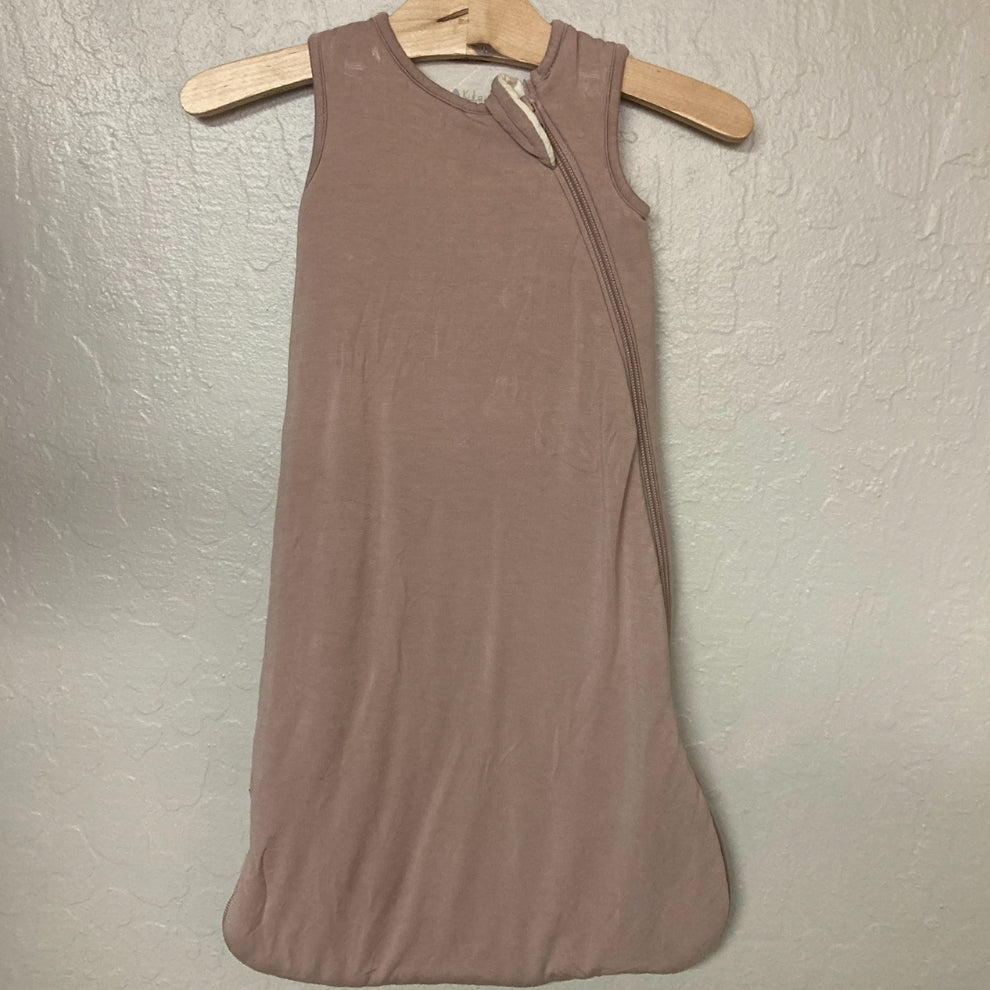 kyte baby dark blush sleepsack XS