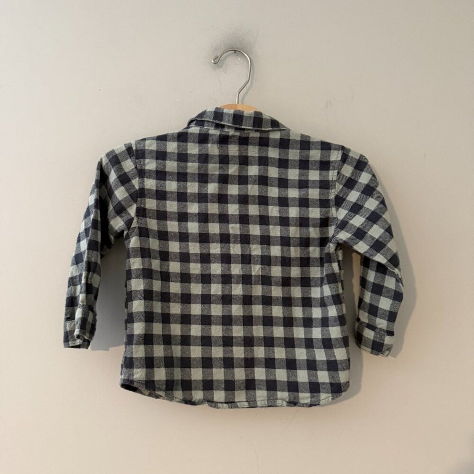zara boys' plaid button-down 18-24M