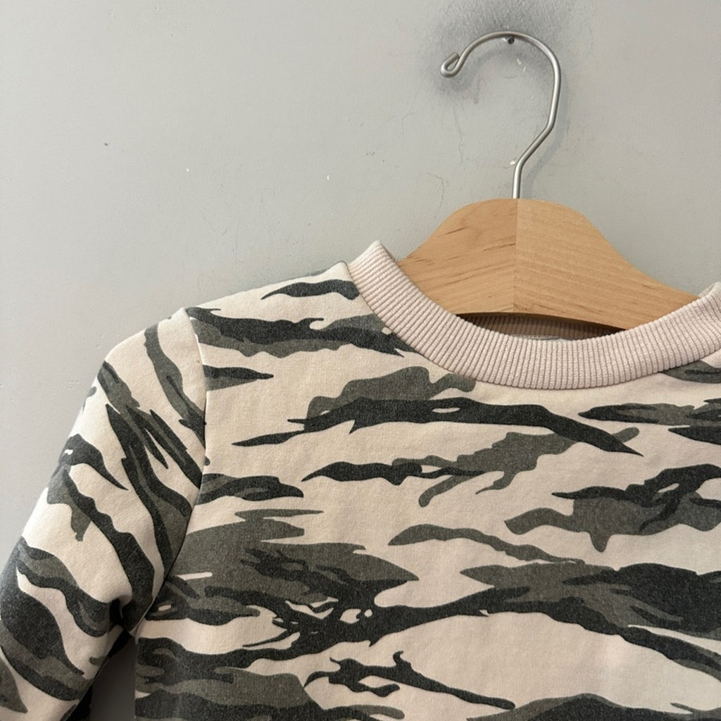 tiny tribe camo‎ sweatshirt 7Y