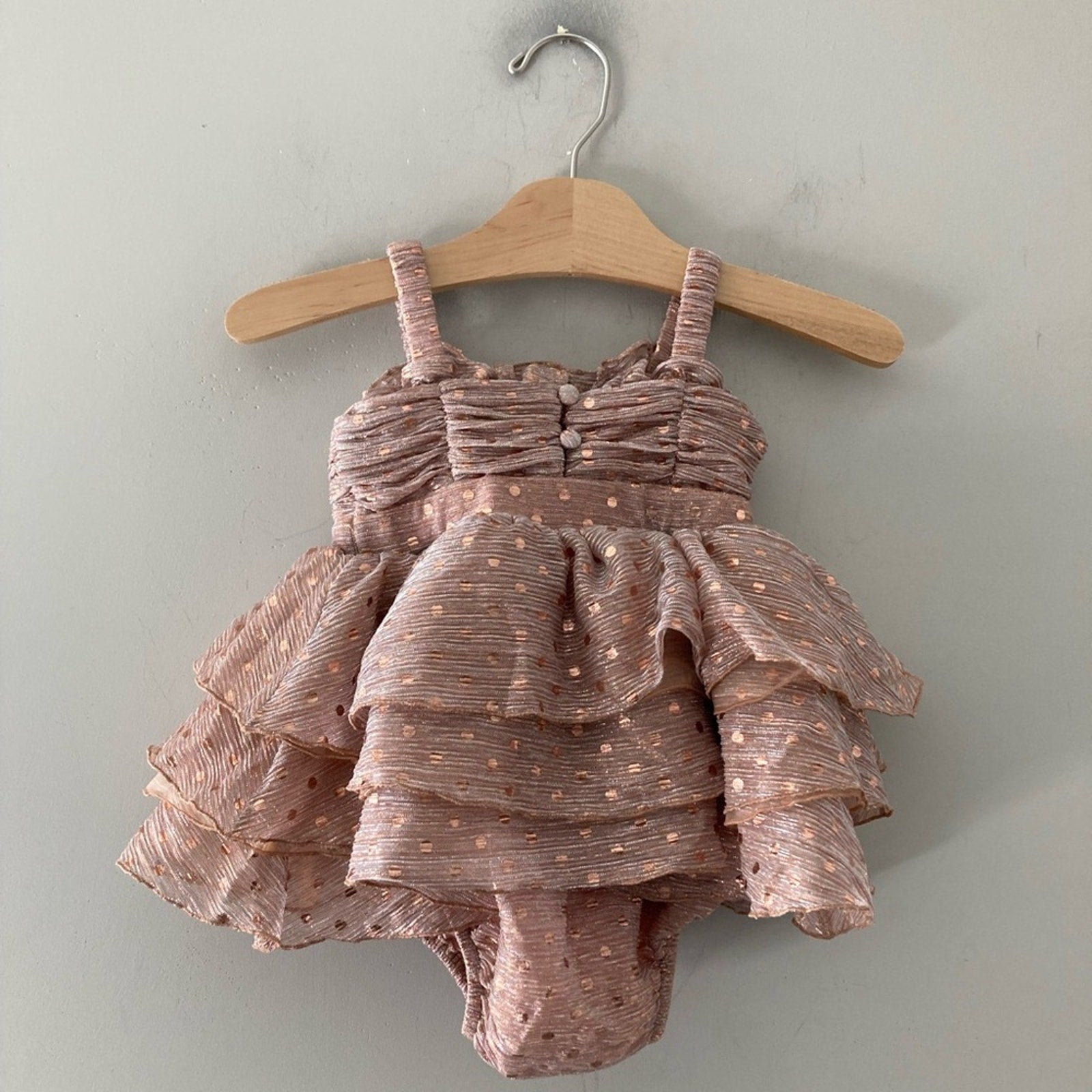baby‎ gap metallic tulle romper 18-24M