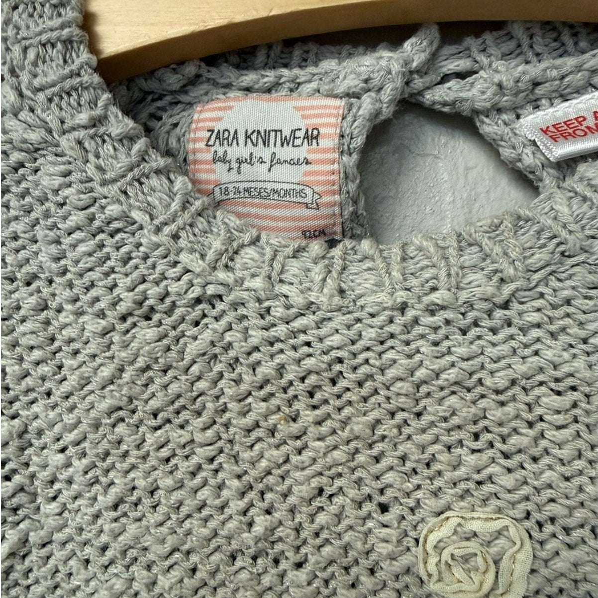zara girls' gray flower sweater 18-24M