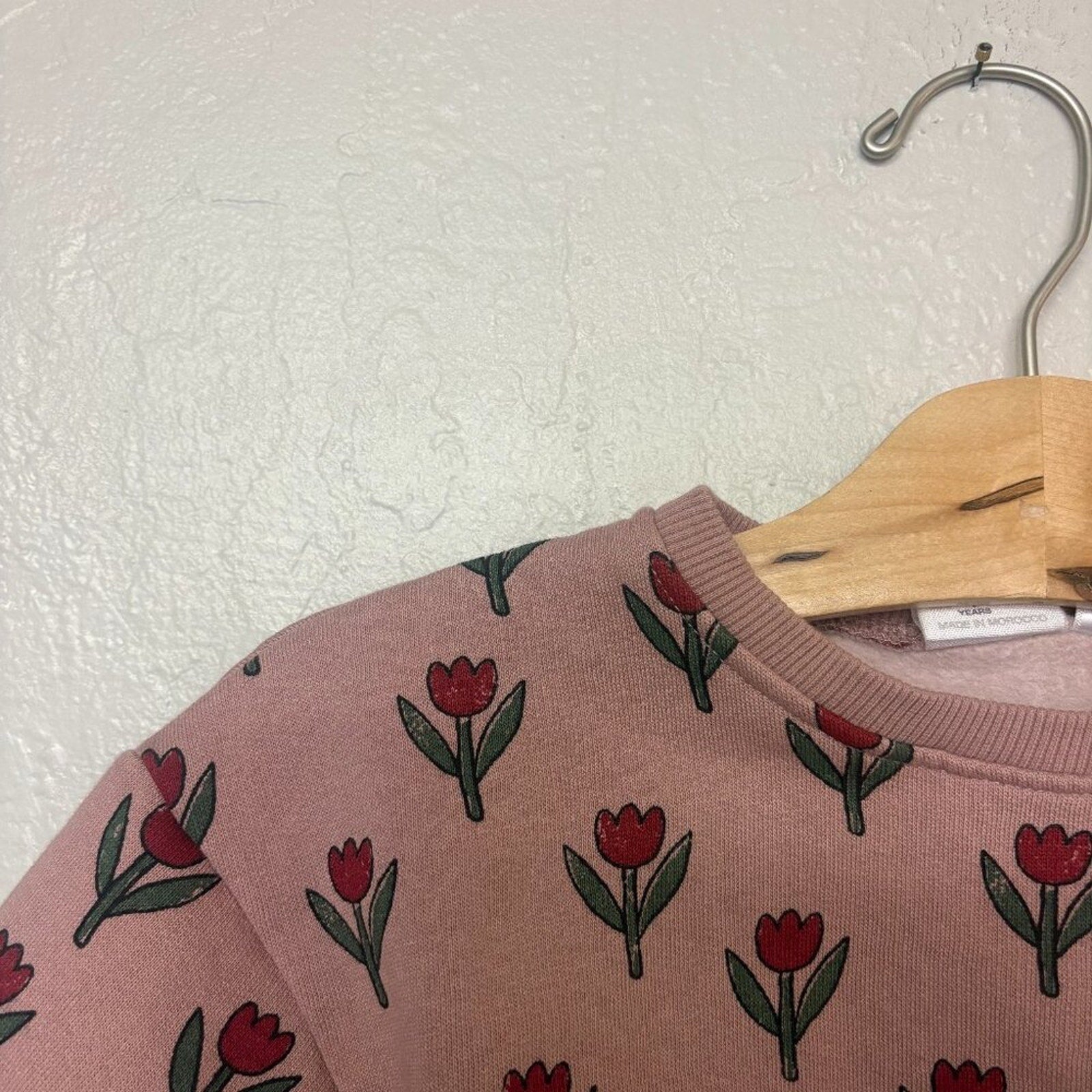 zara floral tulip sweatshirt 4Y