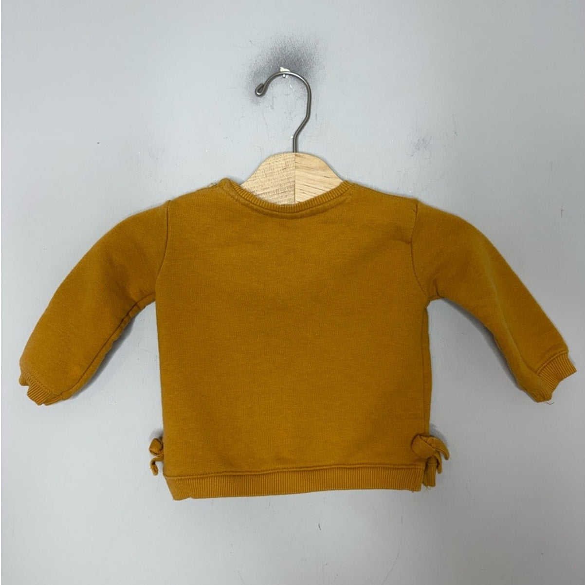 zara girls' gold sweatshirt 6-9M
