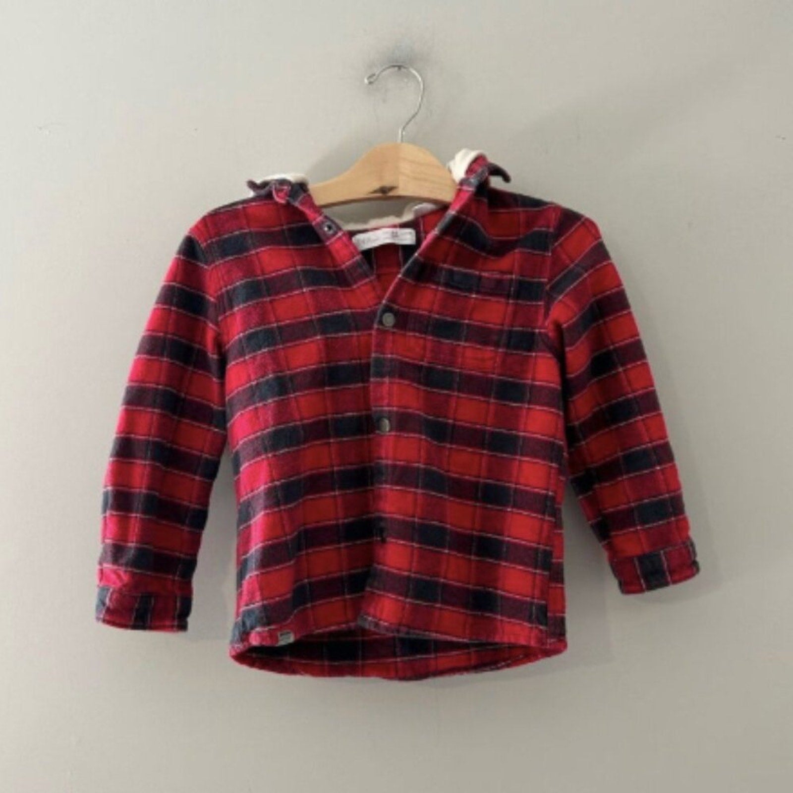 zara boys' plaid hooded sweatshirt 4-5Y