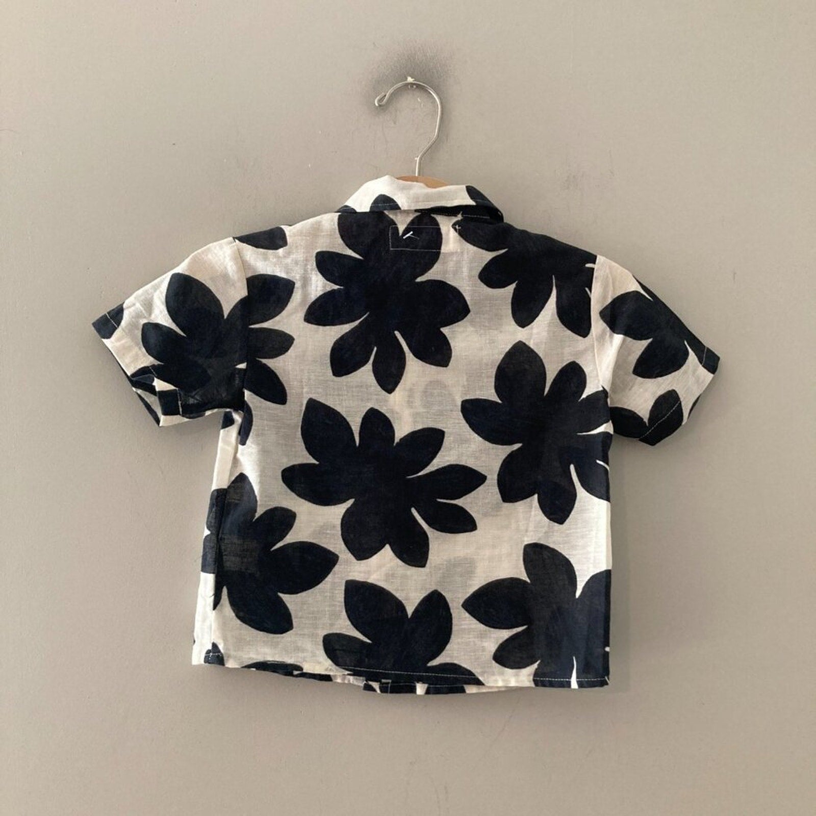 zara boys' black and white shirt 1.5Y