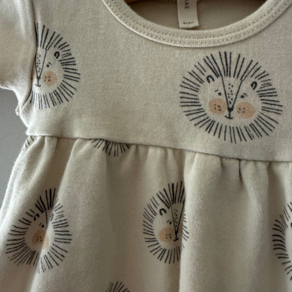 quincy mae cream lion dress 0-3M
