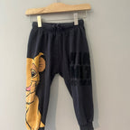 zara  x disney black sweatpants the lion king 3-4Y