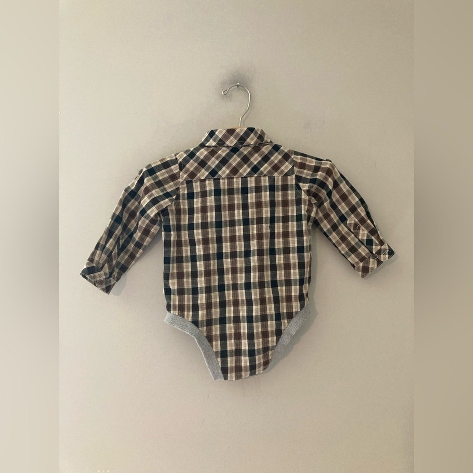 me & henry boys' brown plaid button-down bodysuit 12-18M
