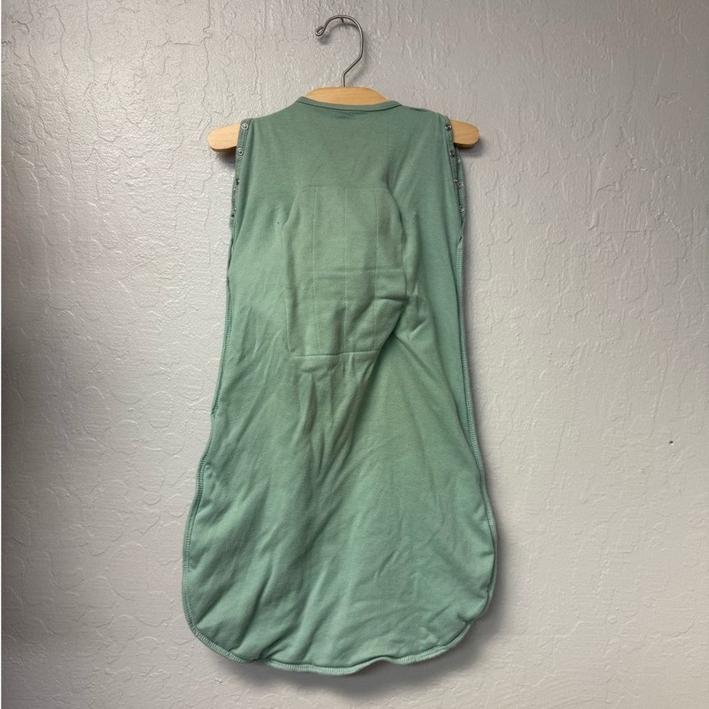 dreamland baby green sleepsack 0-6M