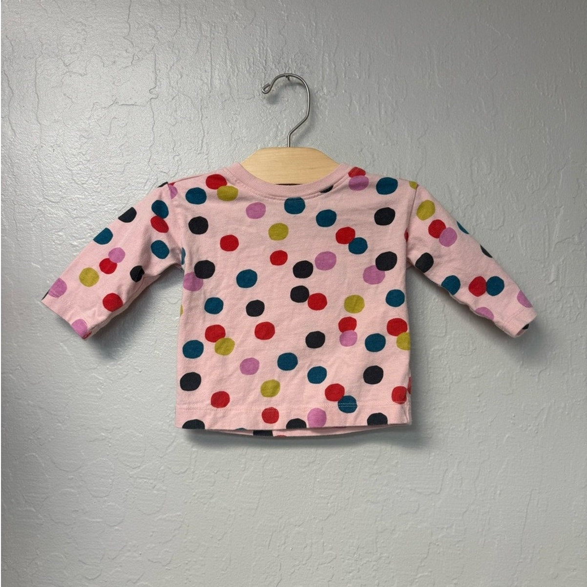 hanna andersson pink polka dot long-sleeve tee 6-12M