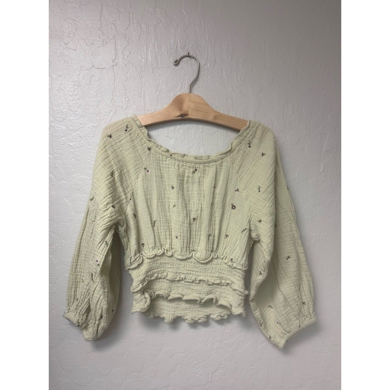 zara girls' embroidered green floral blouse 8Y