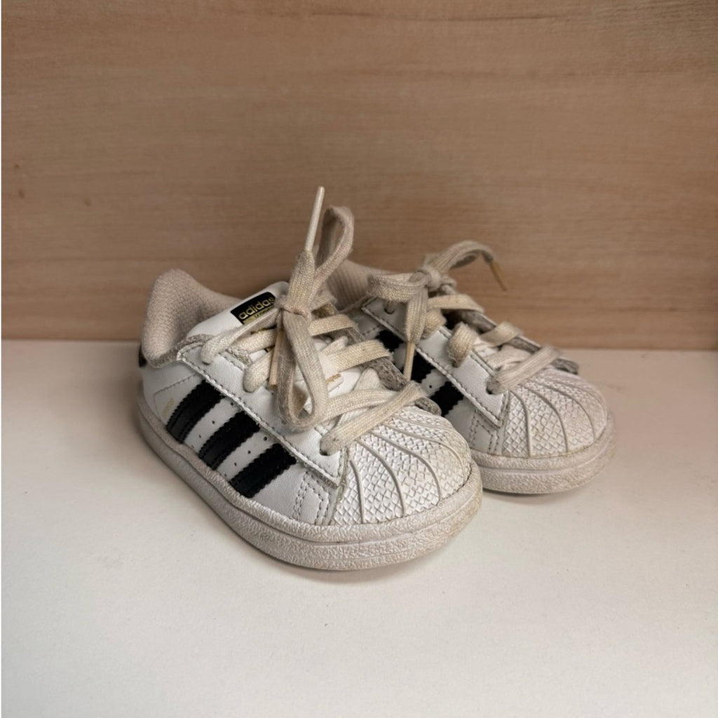 adidas kids white superstars sneakers 4c