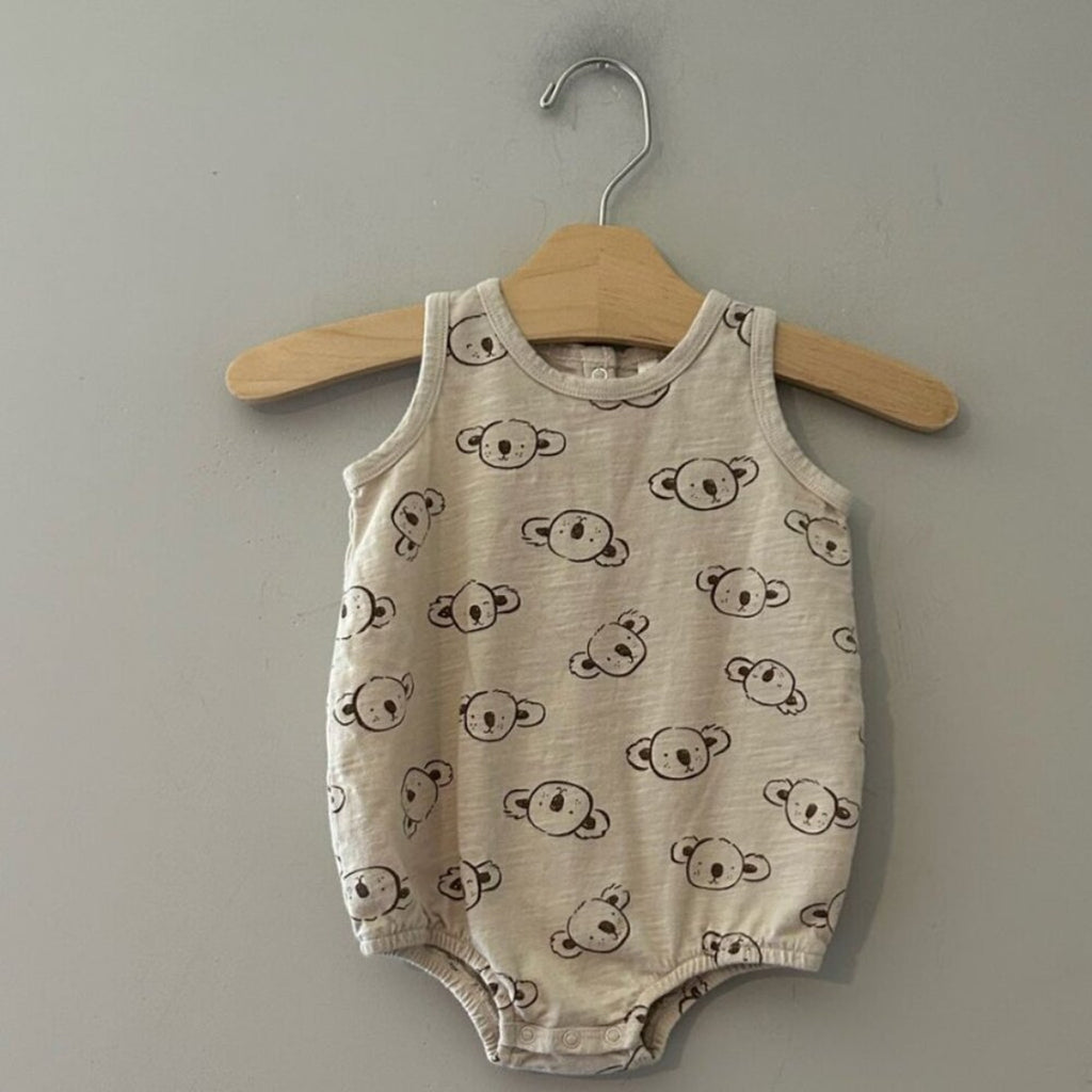 rylee + cru neutral koala romper‎ 3-6M