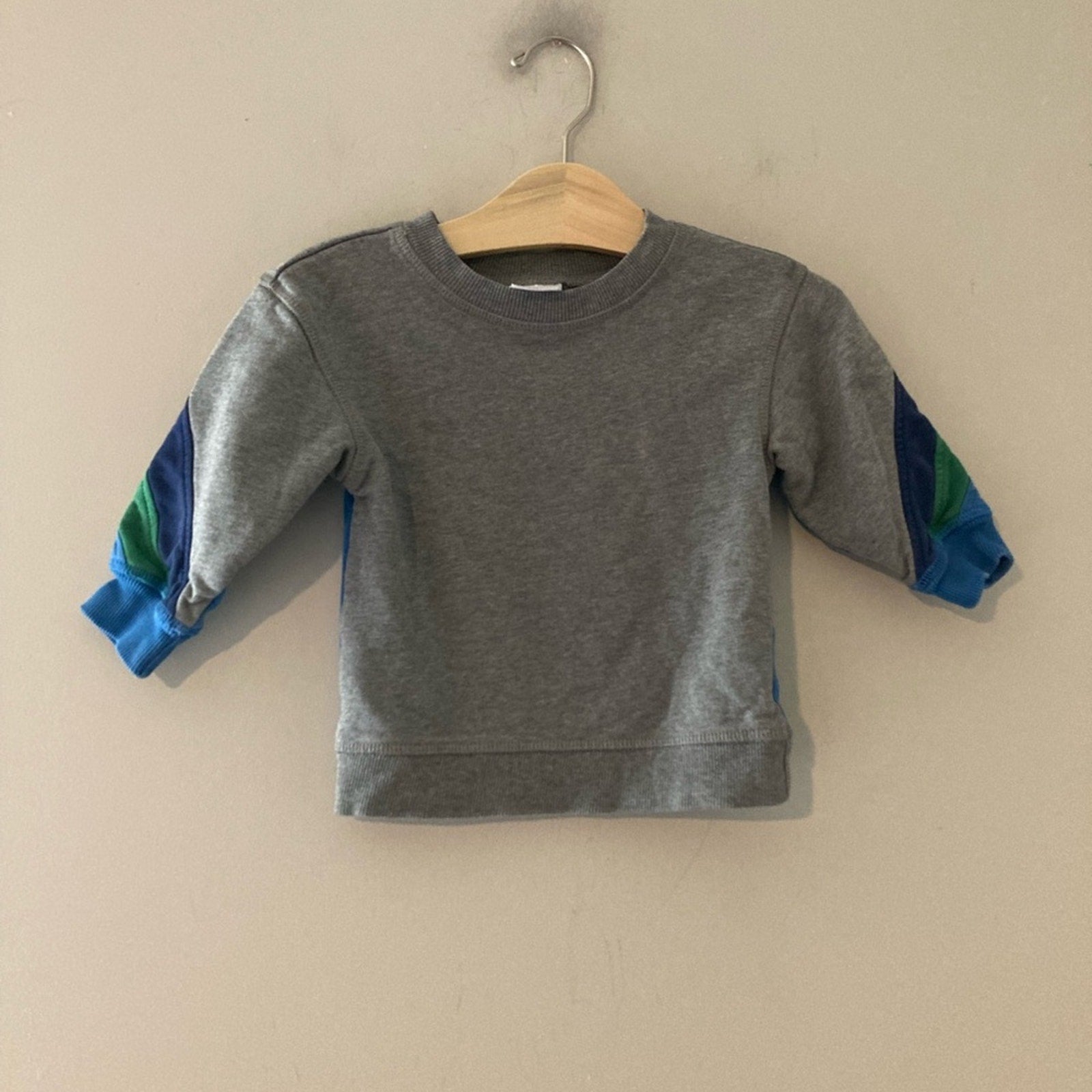 hanna andersson boys' gray sweatshirt 3Y