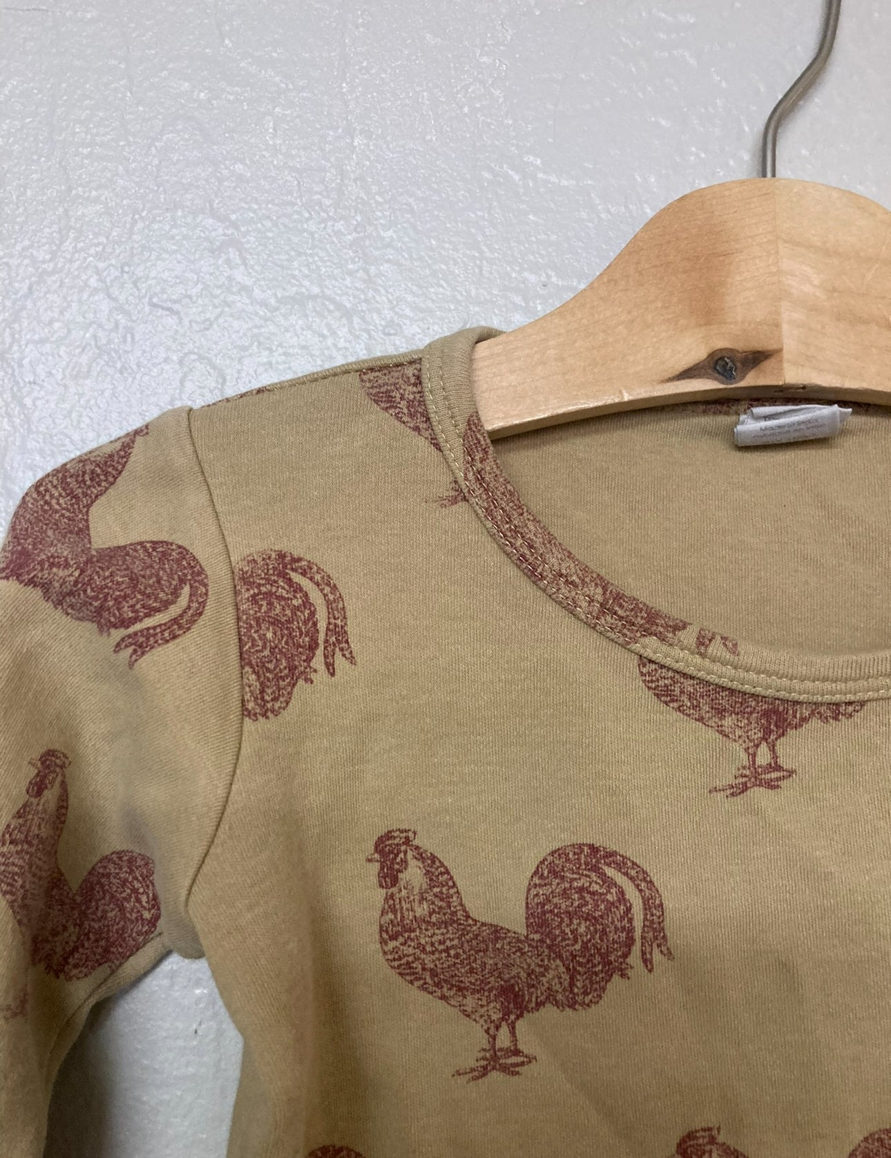 kate quinn long-sleeve tee 3T