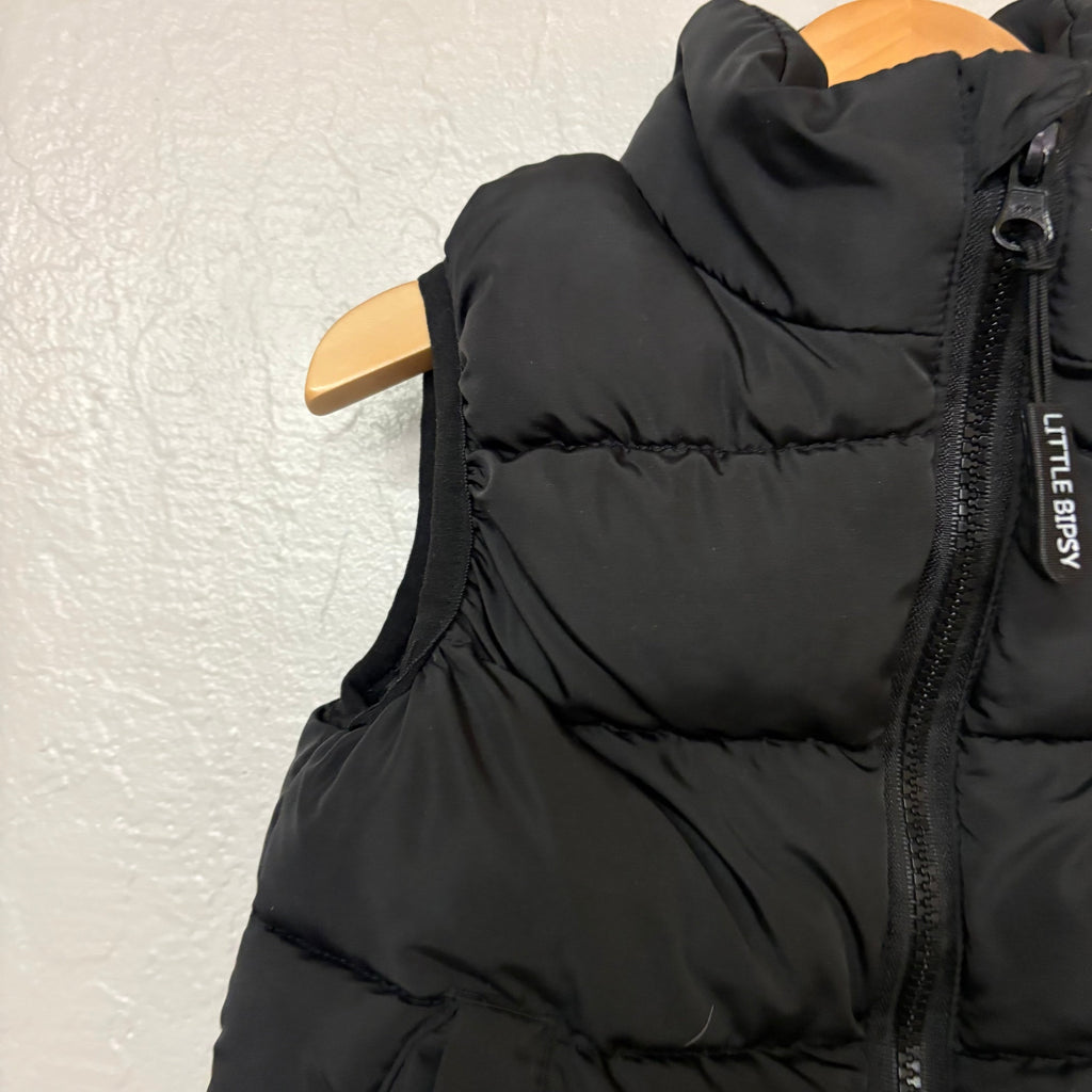 little bipsy boys black puffer vest 18-24M
