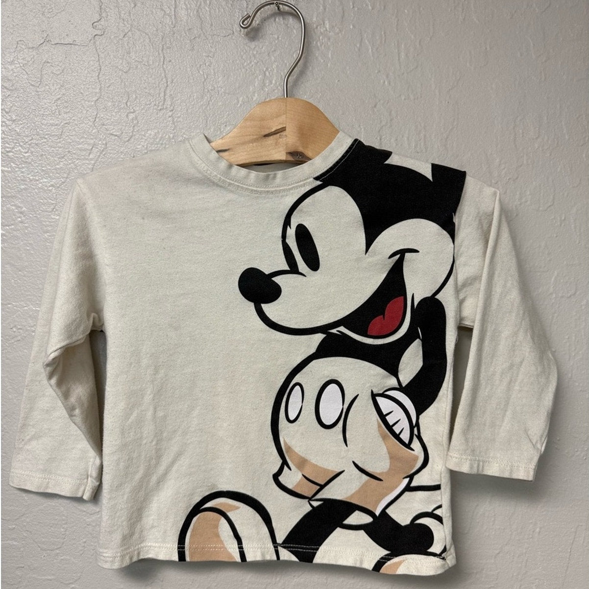 zara x disney cream long-sleeve mickey tee 2-3Y