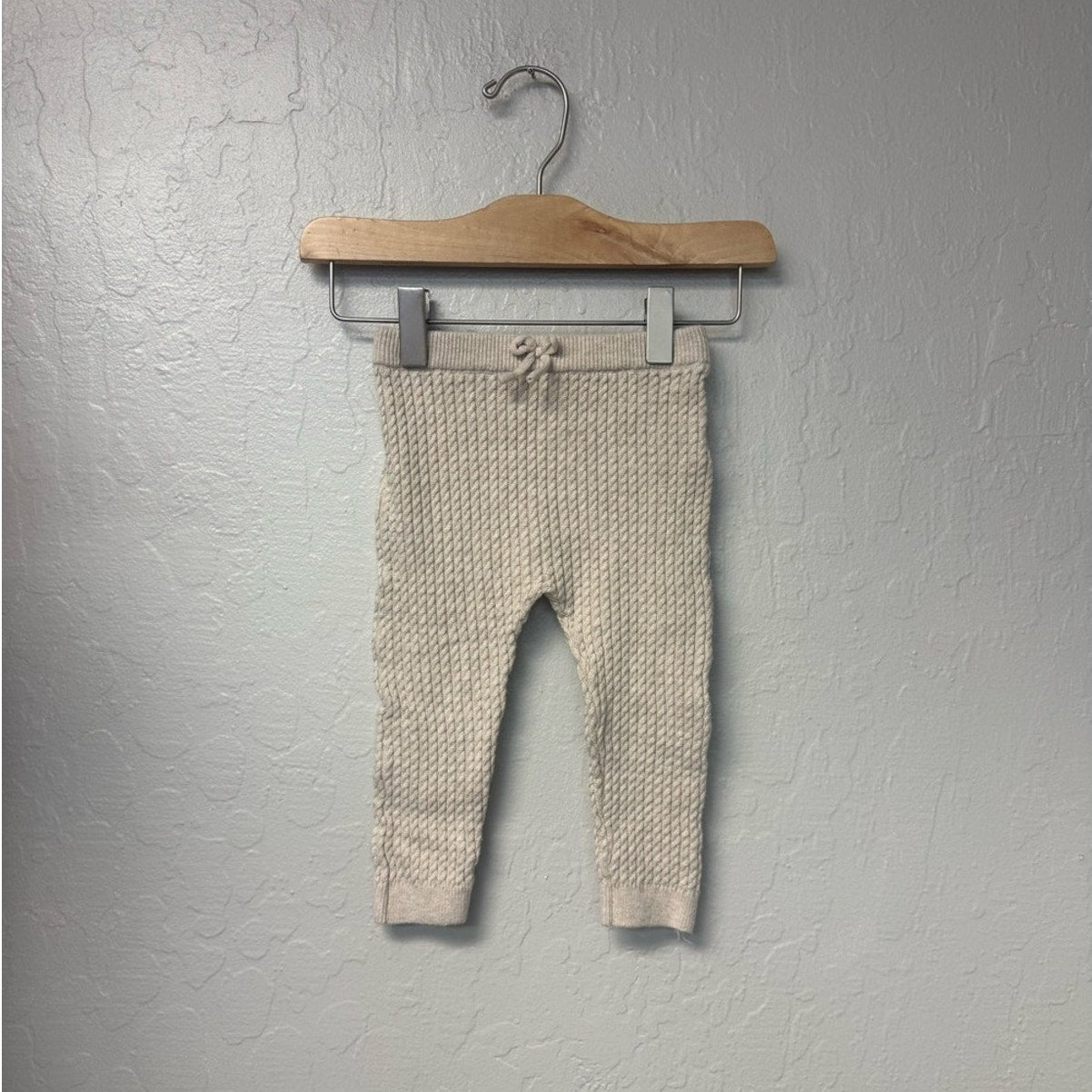 zara beige cable knit leggings 9-12M