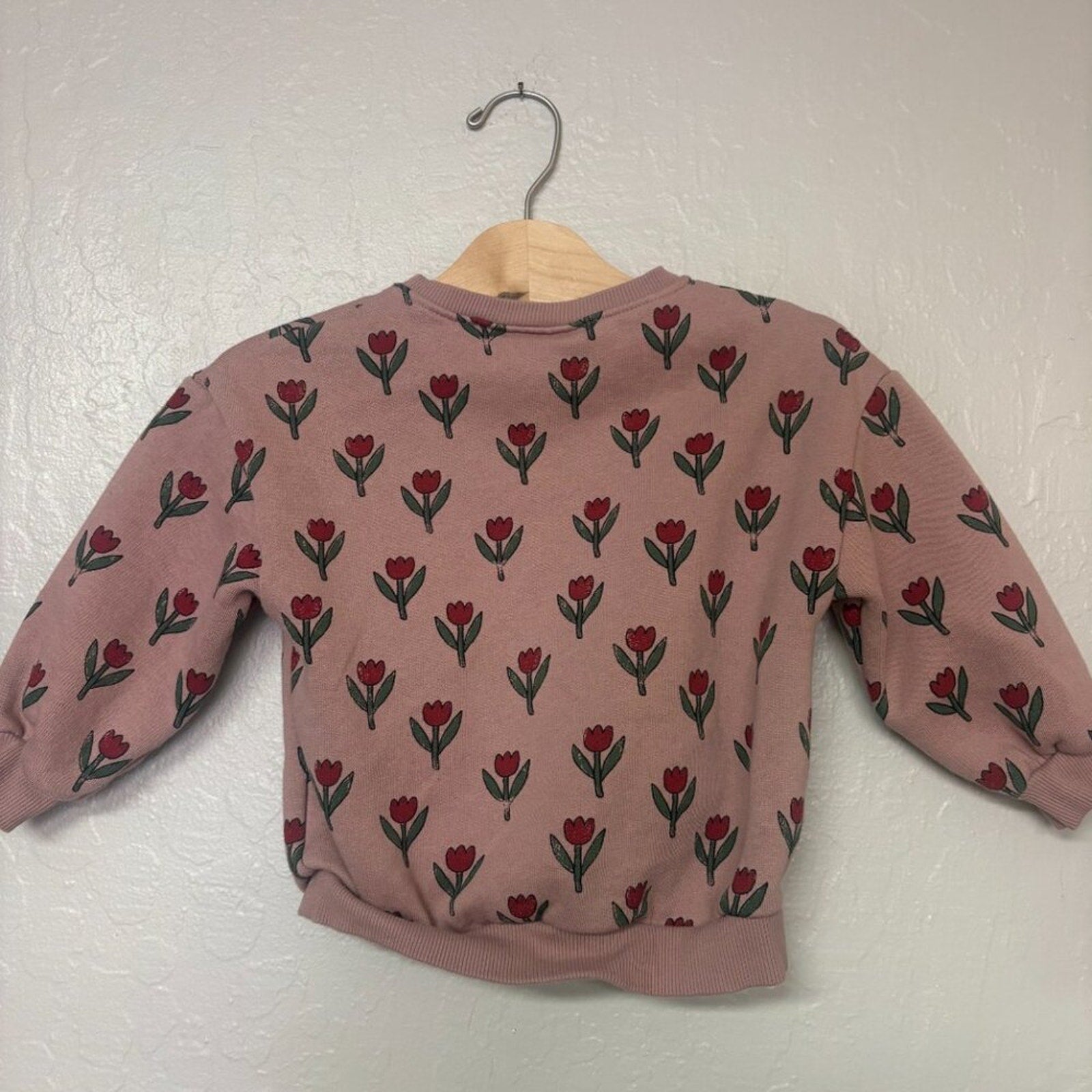 zara floral tulip sweatshirt 4Y