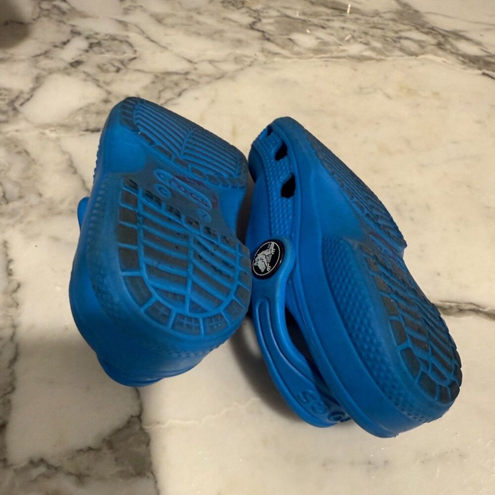 crocs blue 7c c7