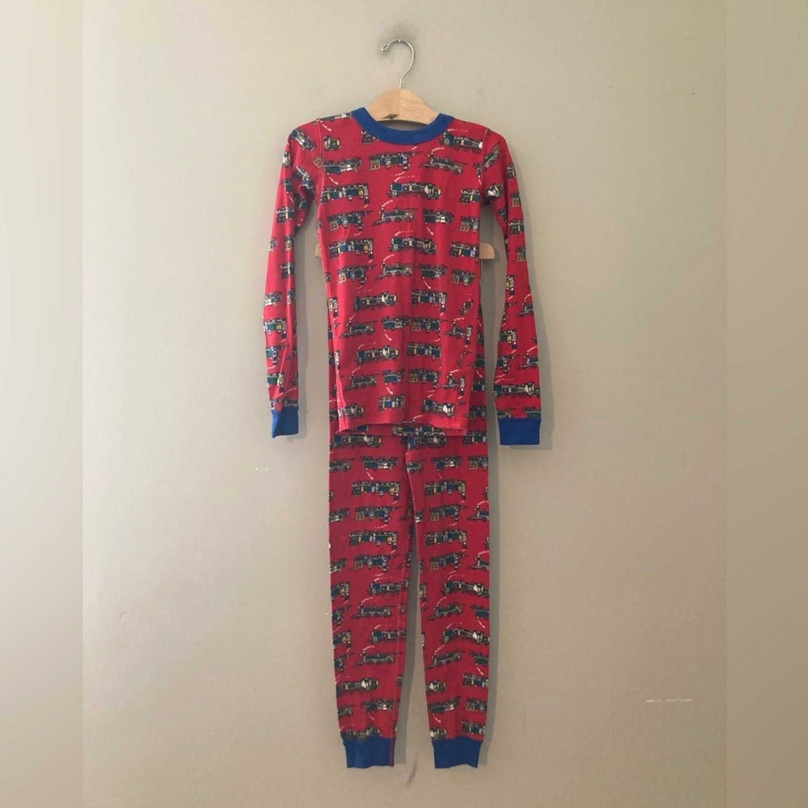 hanna andersson red holiday pajama set 10Y