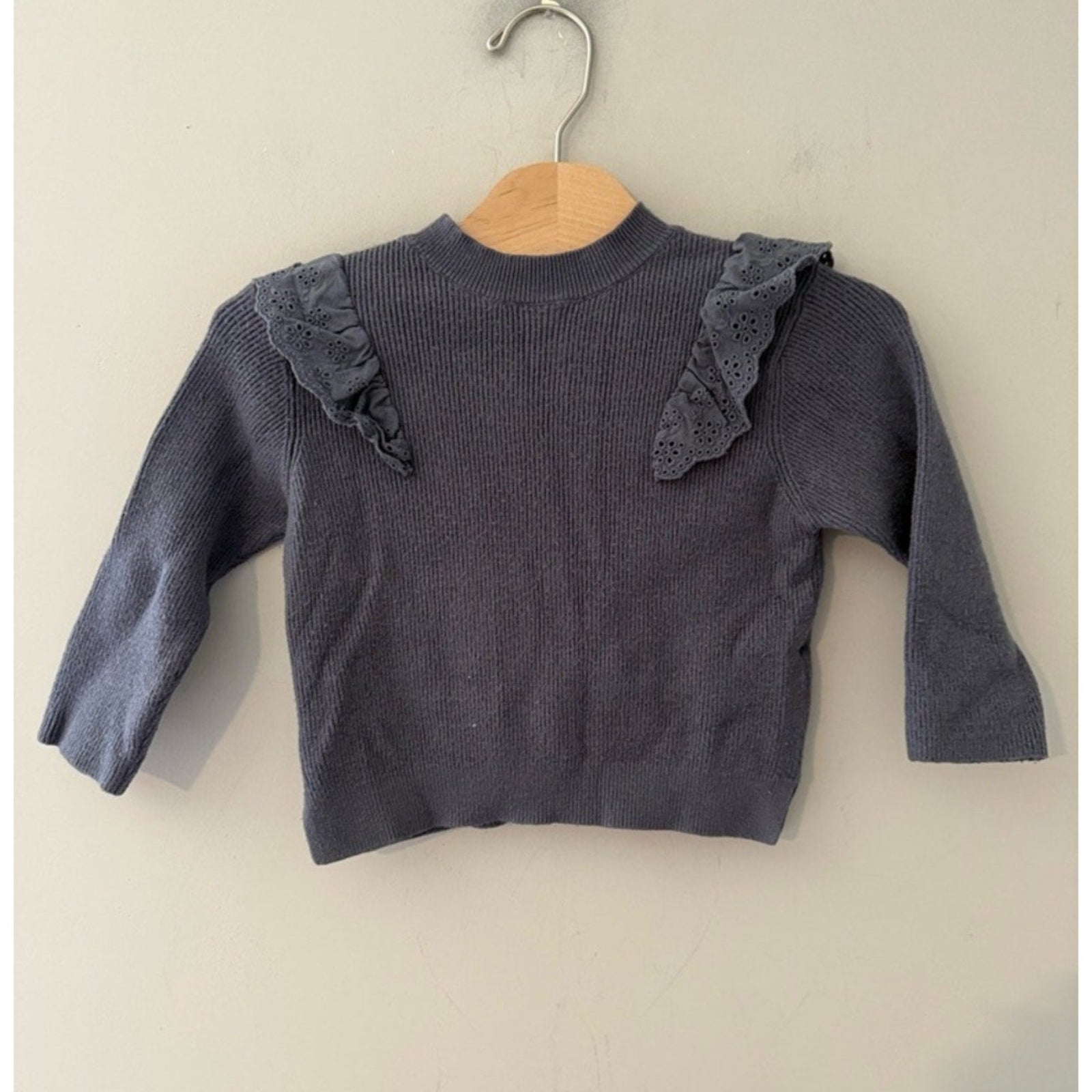 zara girls' ribbed gray shirt ruffle 18-24M