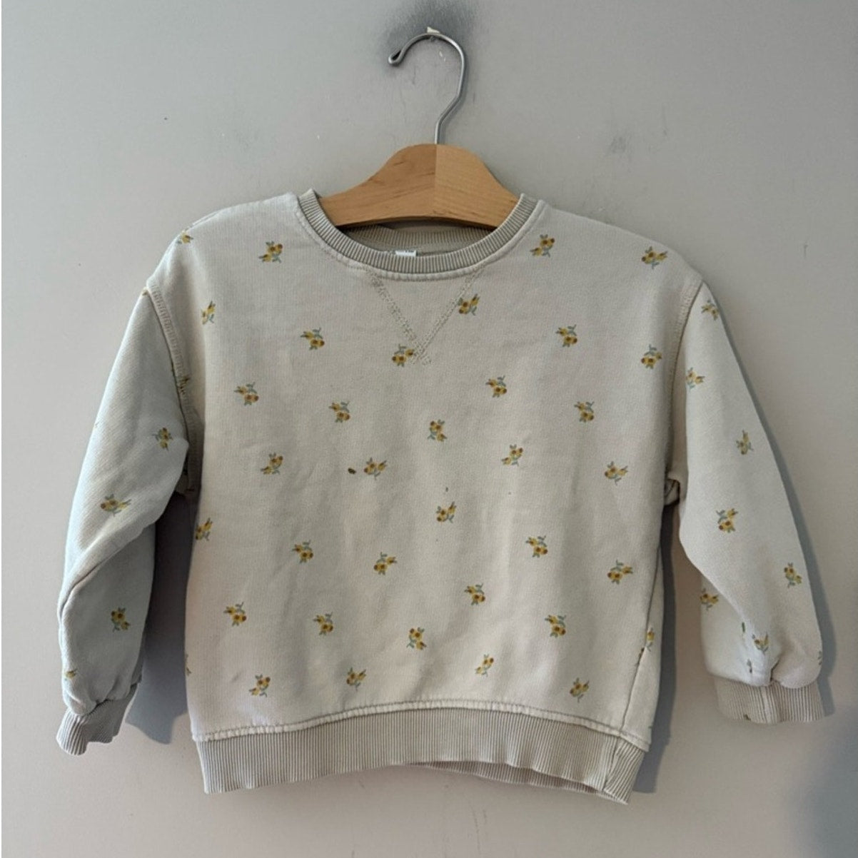 zara girls' beige floral sweatshirt 4-5Y