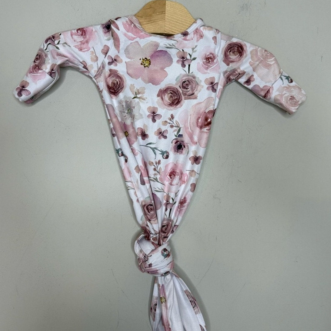 caden lane floral gown 0-3M