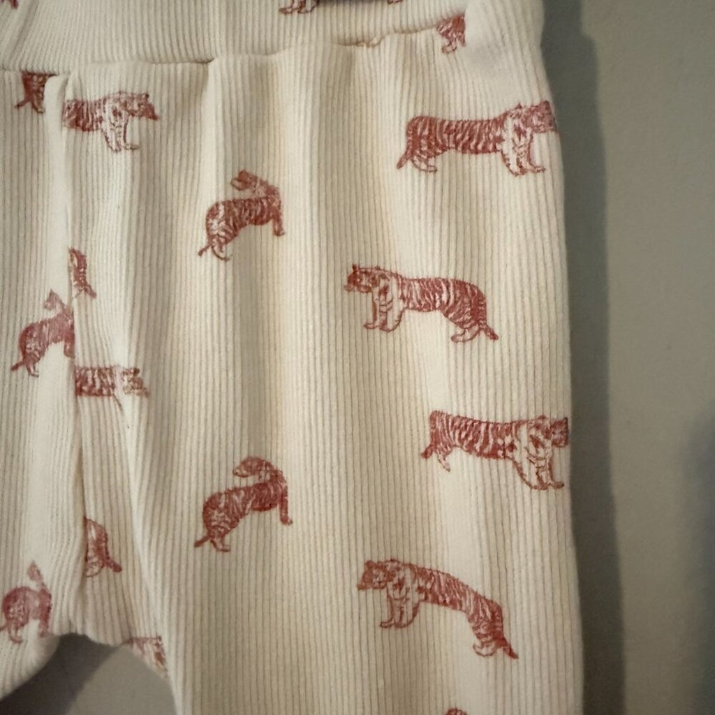 kate quinn cream tiger pants 3-6M