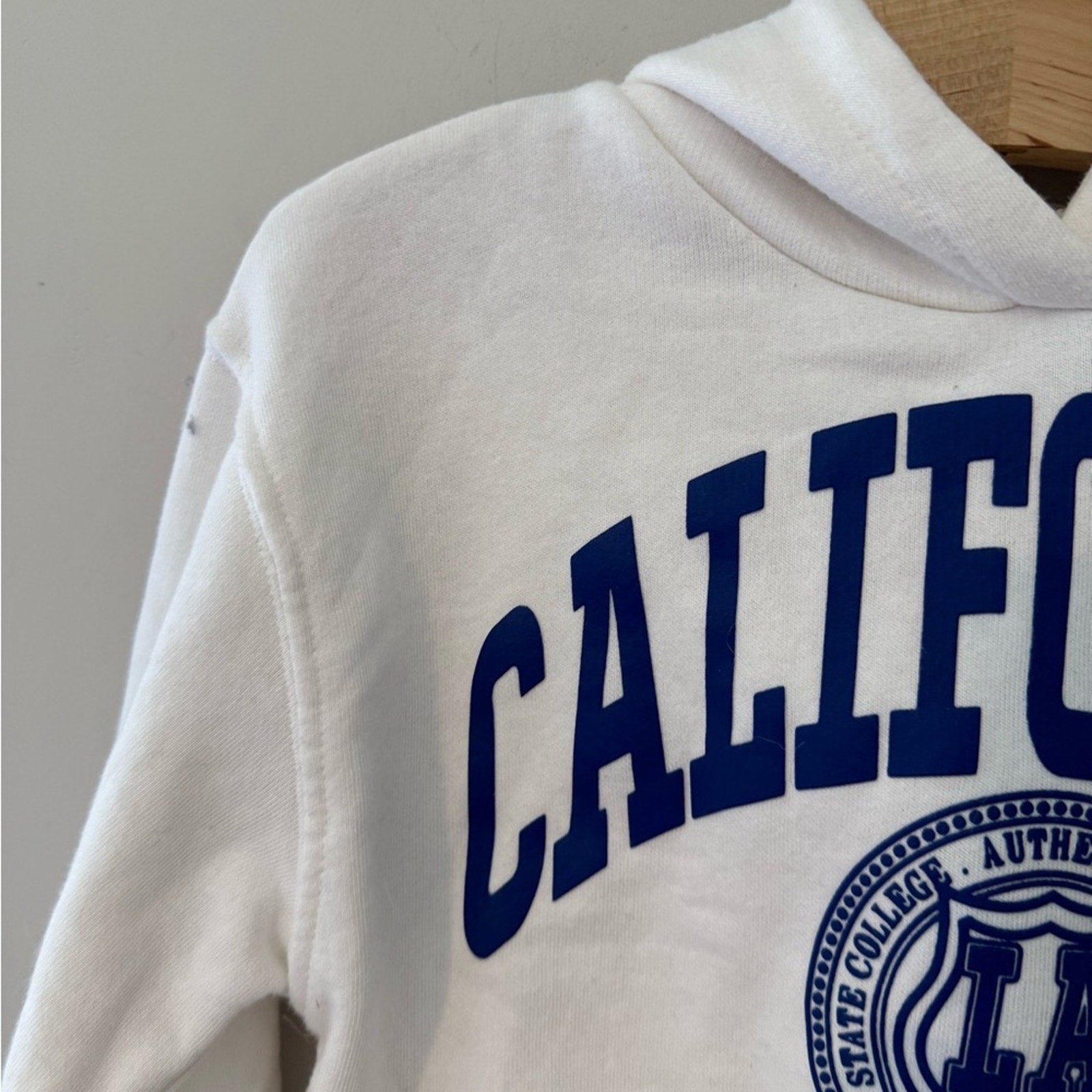 zara white california hoodie 6Y