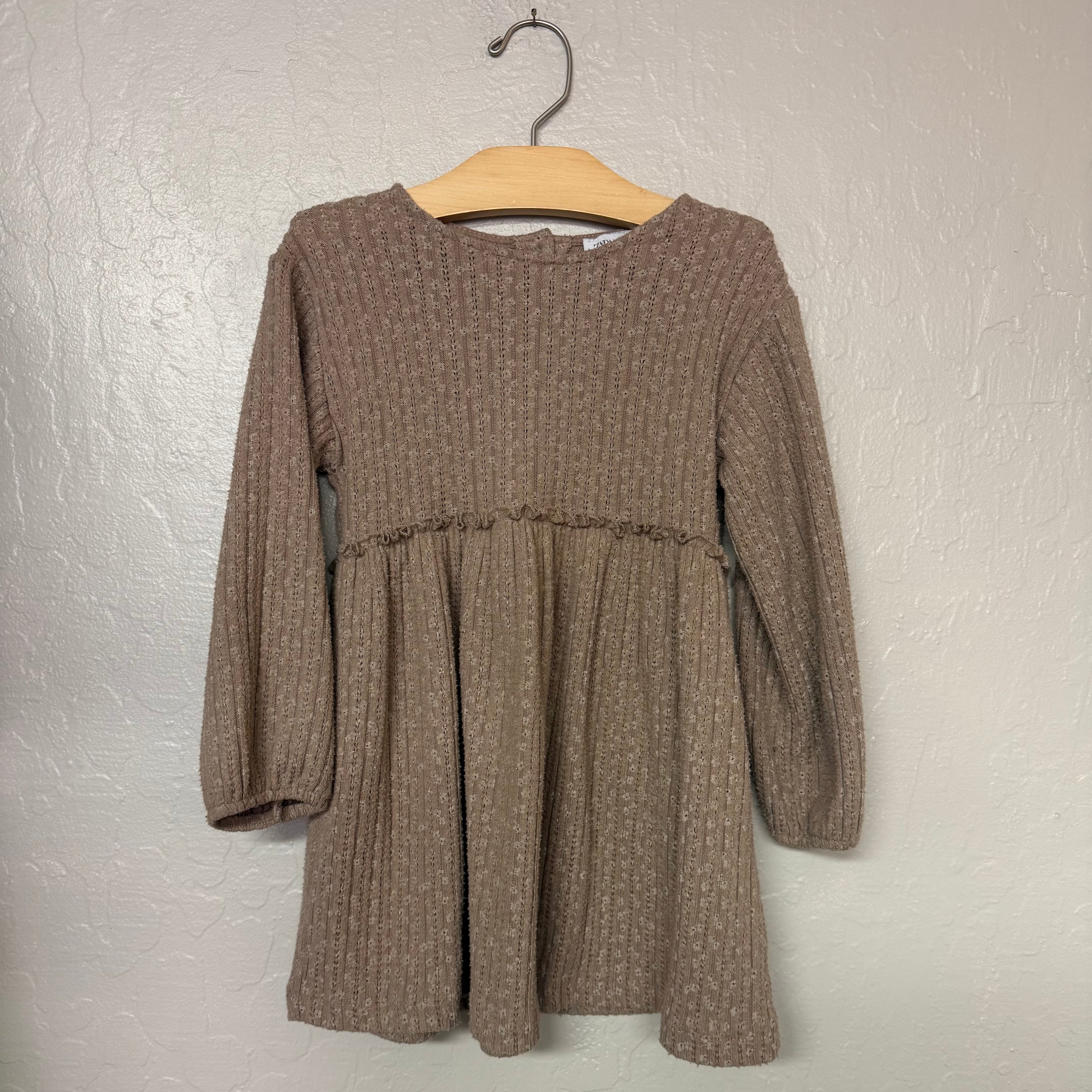 zara girls beige long-sleeve dress 5Y