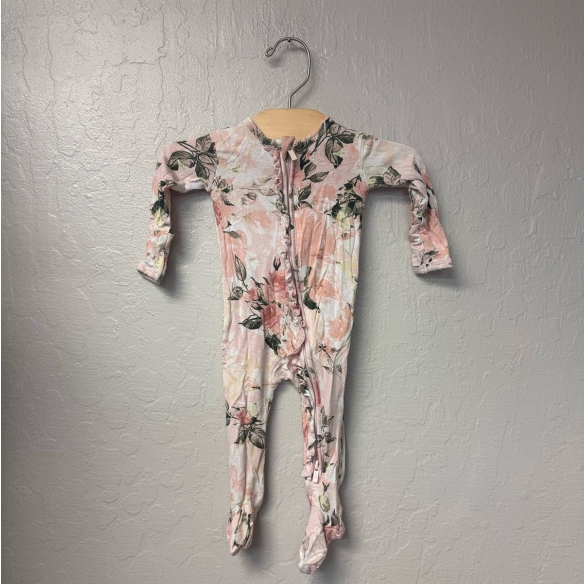 posh peanut bamboo pink floral footie 0-3M