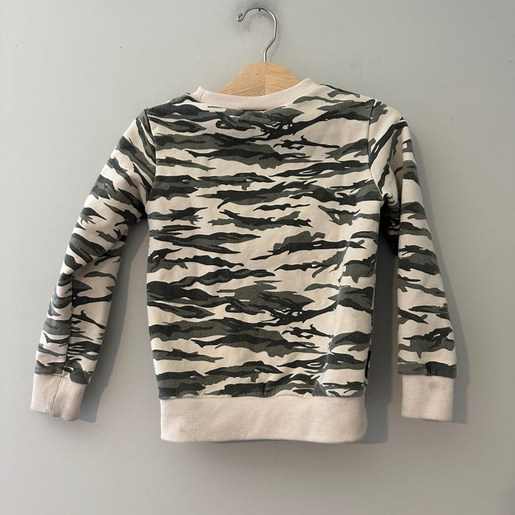 tiny tribe camo‎ sweatshirt 7Y
