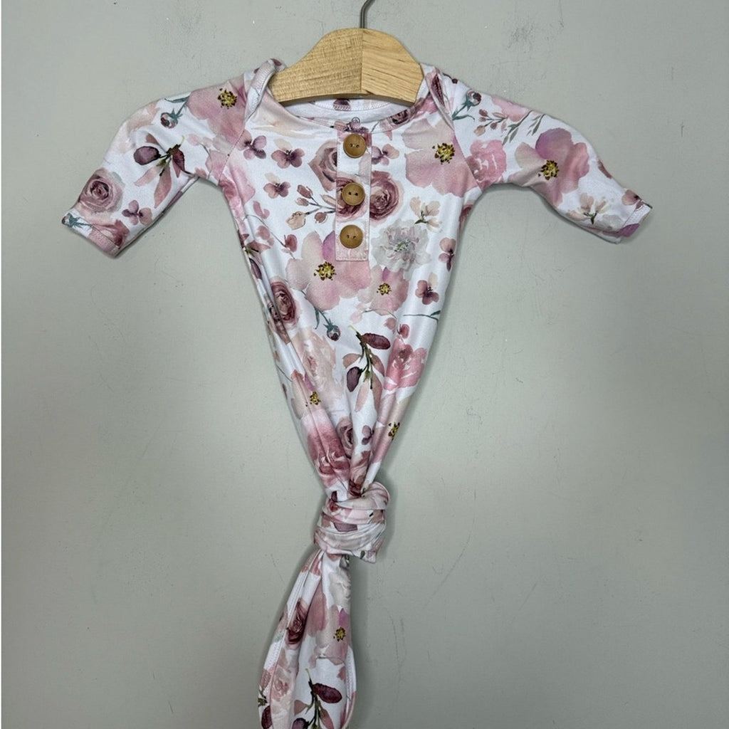 caden lane floral gown 0-3M
