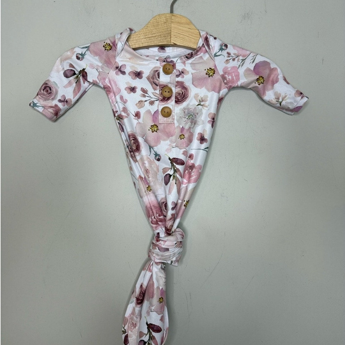 caden lane floral gown 0-3M