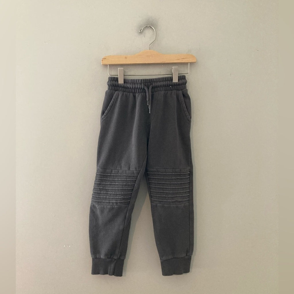 cotton on kids boys’ black joggers 5Y