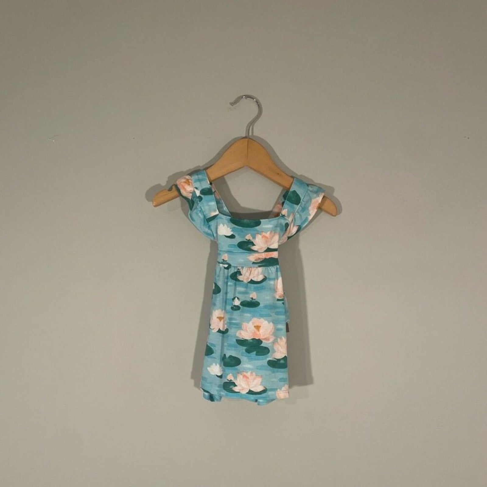 angel dear girls' waterlily bamboo set 3-6M NWT