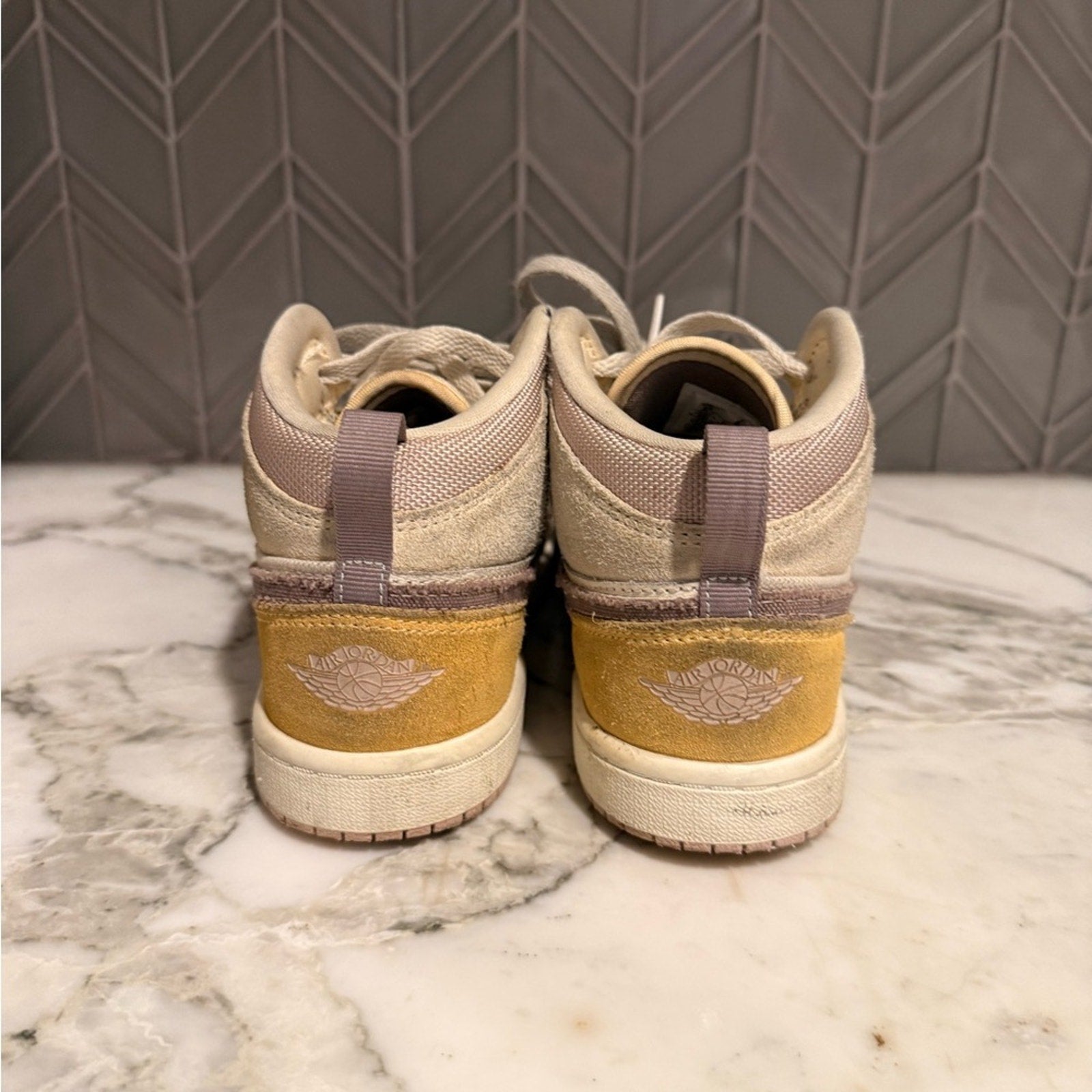 nike gender neutral purple air jordans 2 (big kids)
