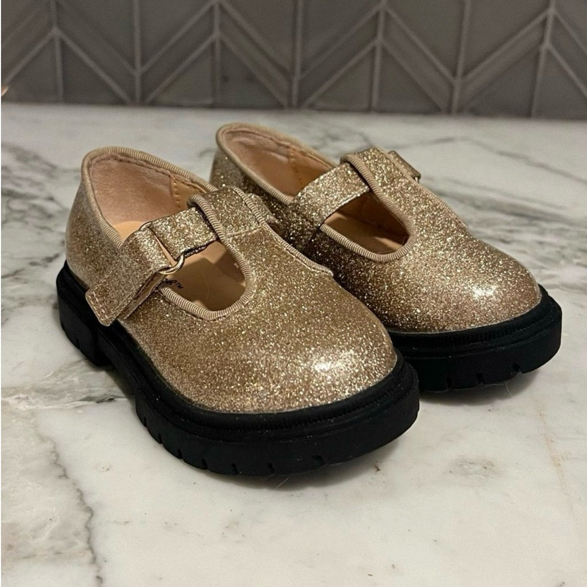 cat & jack gold glitter mary janes 5c