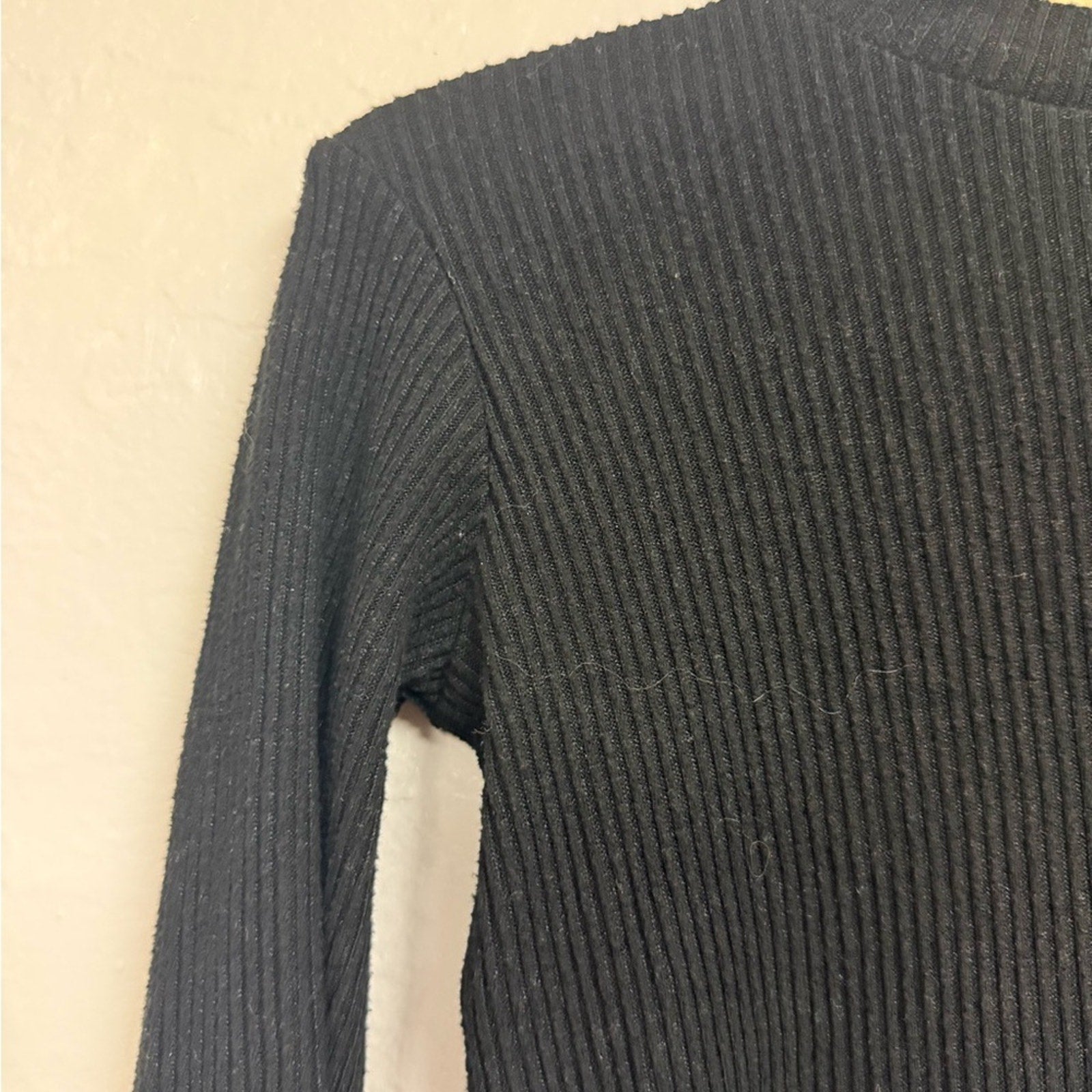 zara girls' black mock turtleneck 4-5Y