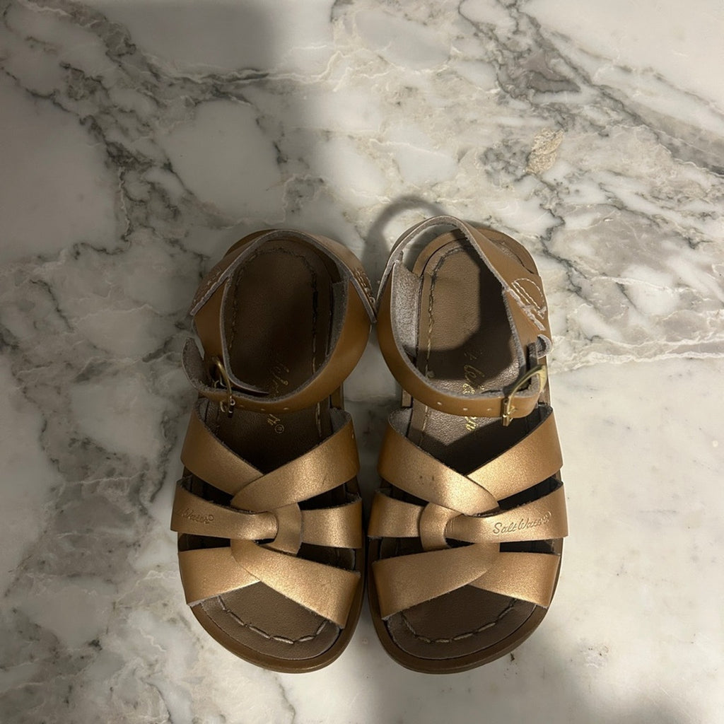 salt water girls' gold sandals 8c